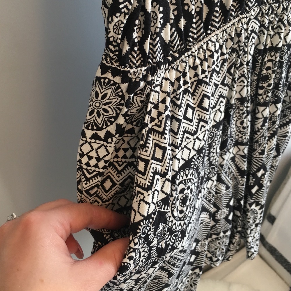 Romper with pockets